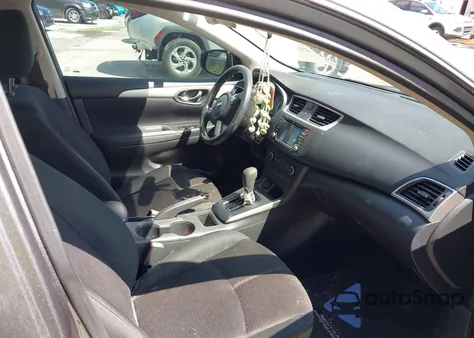 2018 Nissan Sentra S z USA, uszkodzony, nr VIN 3N1AB7AP6JY339181